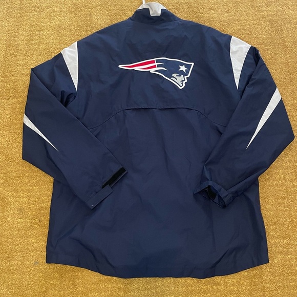 New England Patriots NFL Rebook Jacket Men’s Size M - Picture 5 of 6